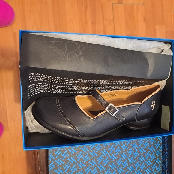 Vintage size 11 1 /2 John Fluevog Sandra - Picture 4 of 6